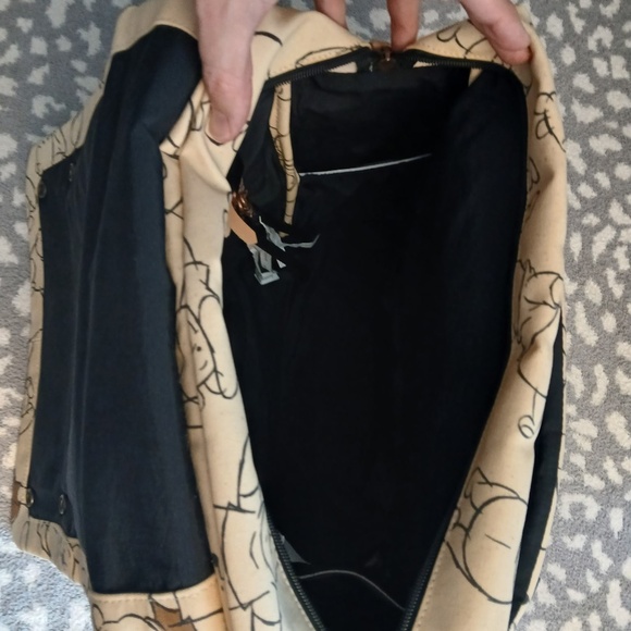 Petunia Pickle Bottom Disney Winnie The Pooh Diaper Bag/Backpack - Picture 5 of 7